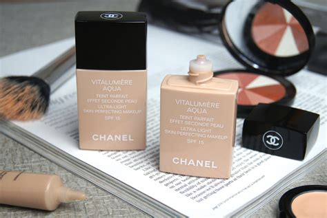 Chanel vitalumiere aqua foundation reviews